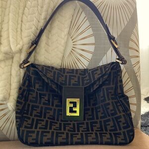 Fendi Zucca mamma style